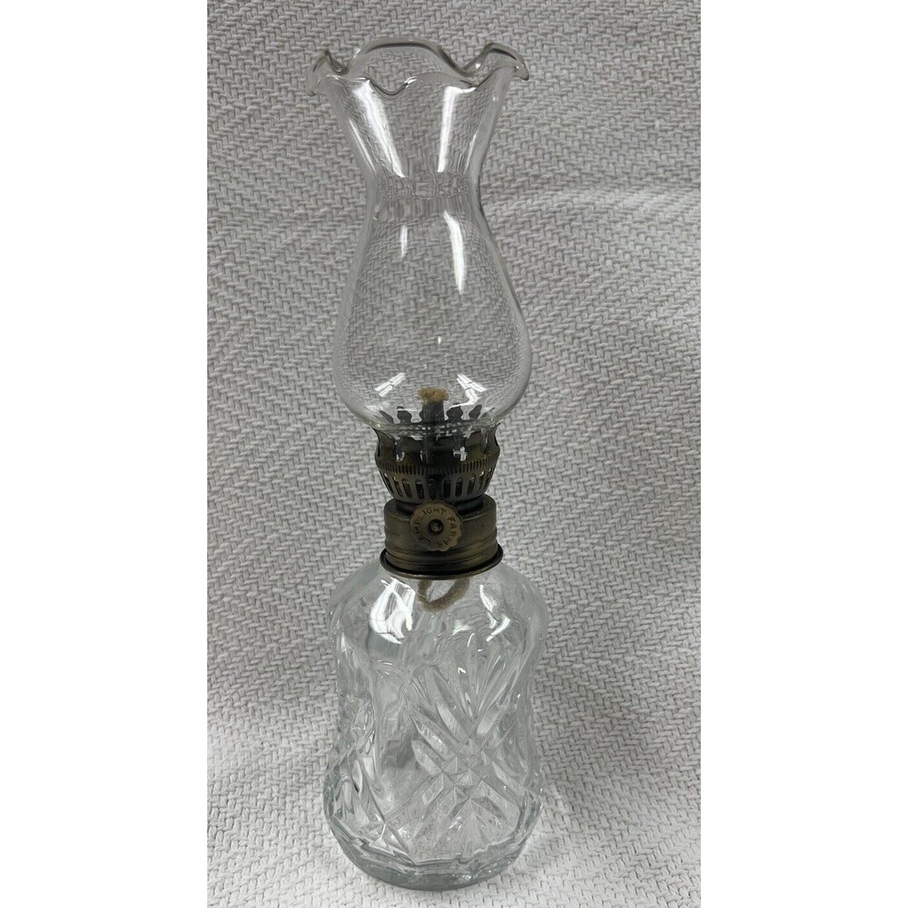 Lamplight Farms Oil Lamp Vintage Made in Austria Unused Clear Glass 8.5”
